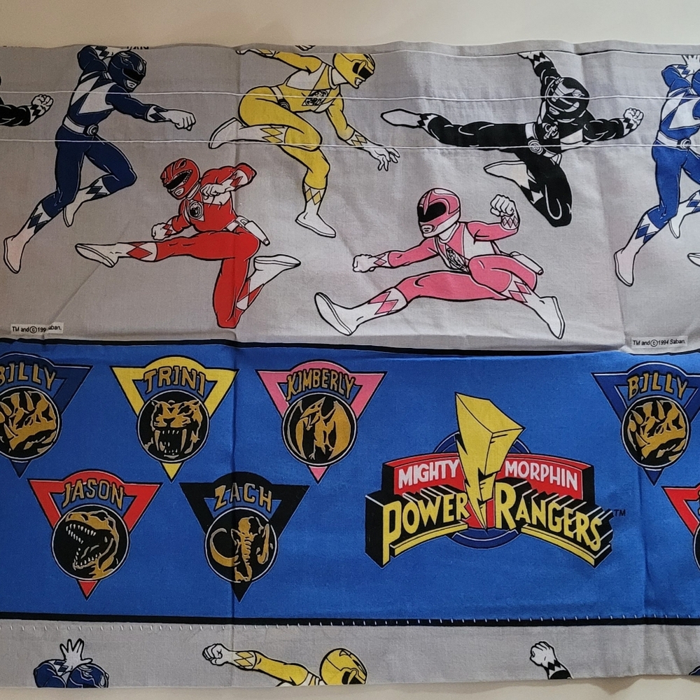 Vintage 1994 Mighty Morphin Power Ranger valance by Saban